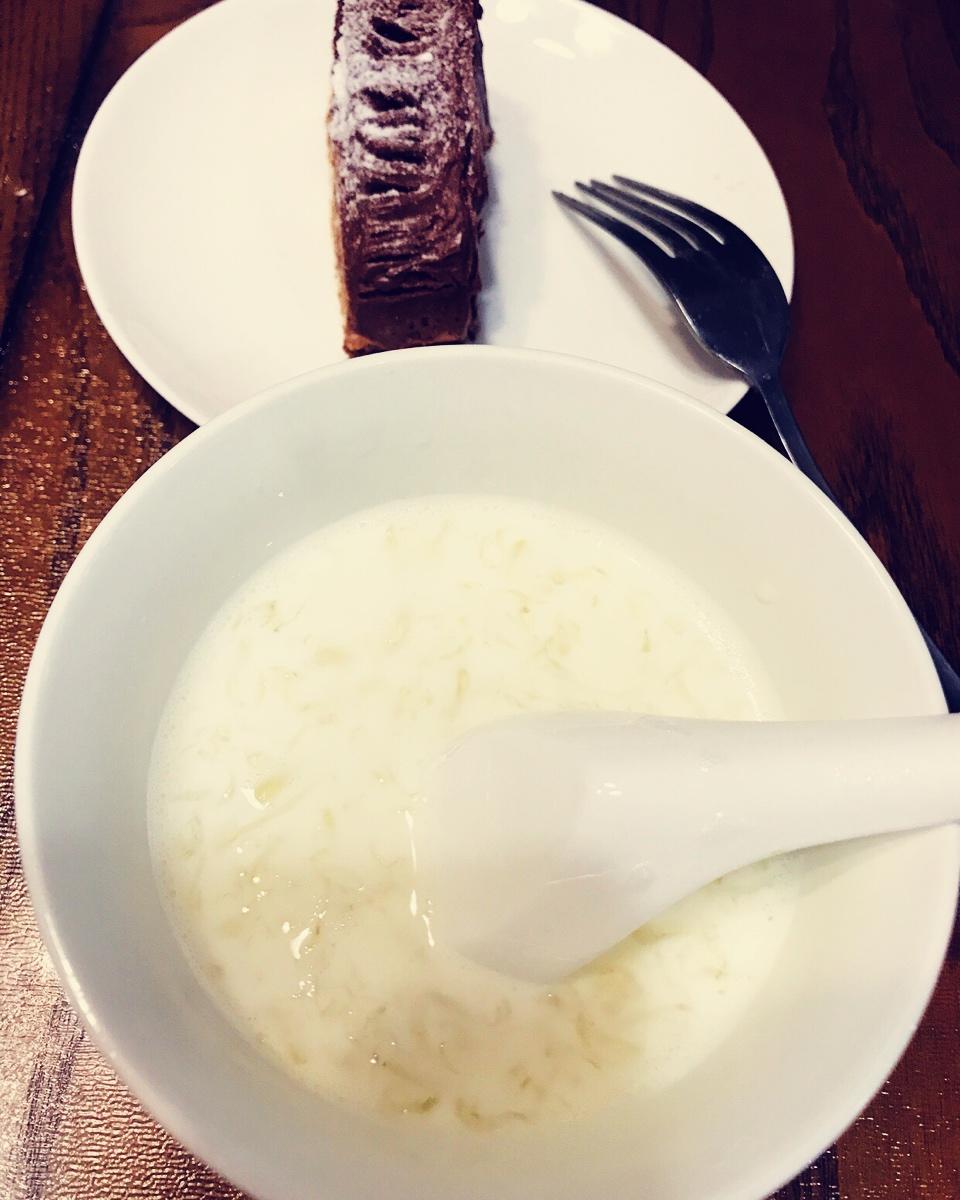 超好吃的圣诞节树干蛋糕叫树桩蛋糕也可哈