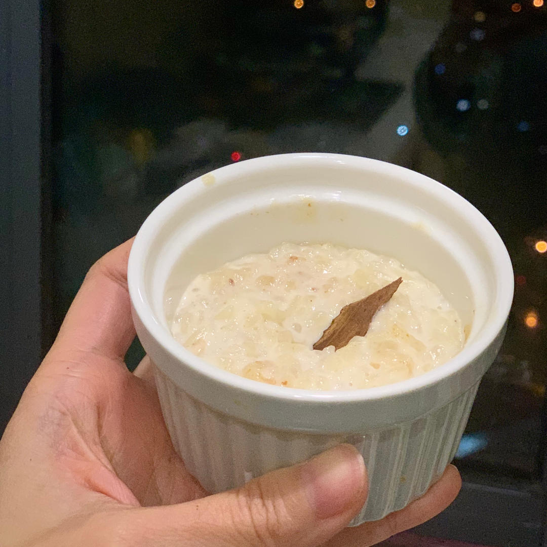 西班牙甜点米布丁（Arroz con leche）