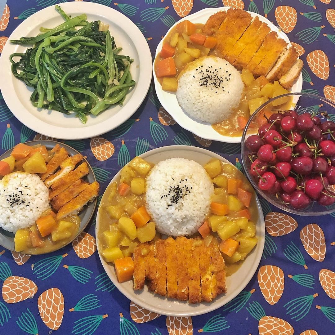 咖喱鸡排饭