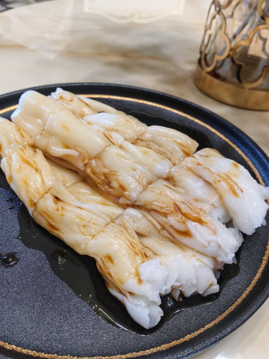 港式早餐：自制米浆腸粉