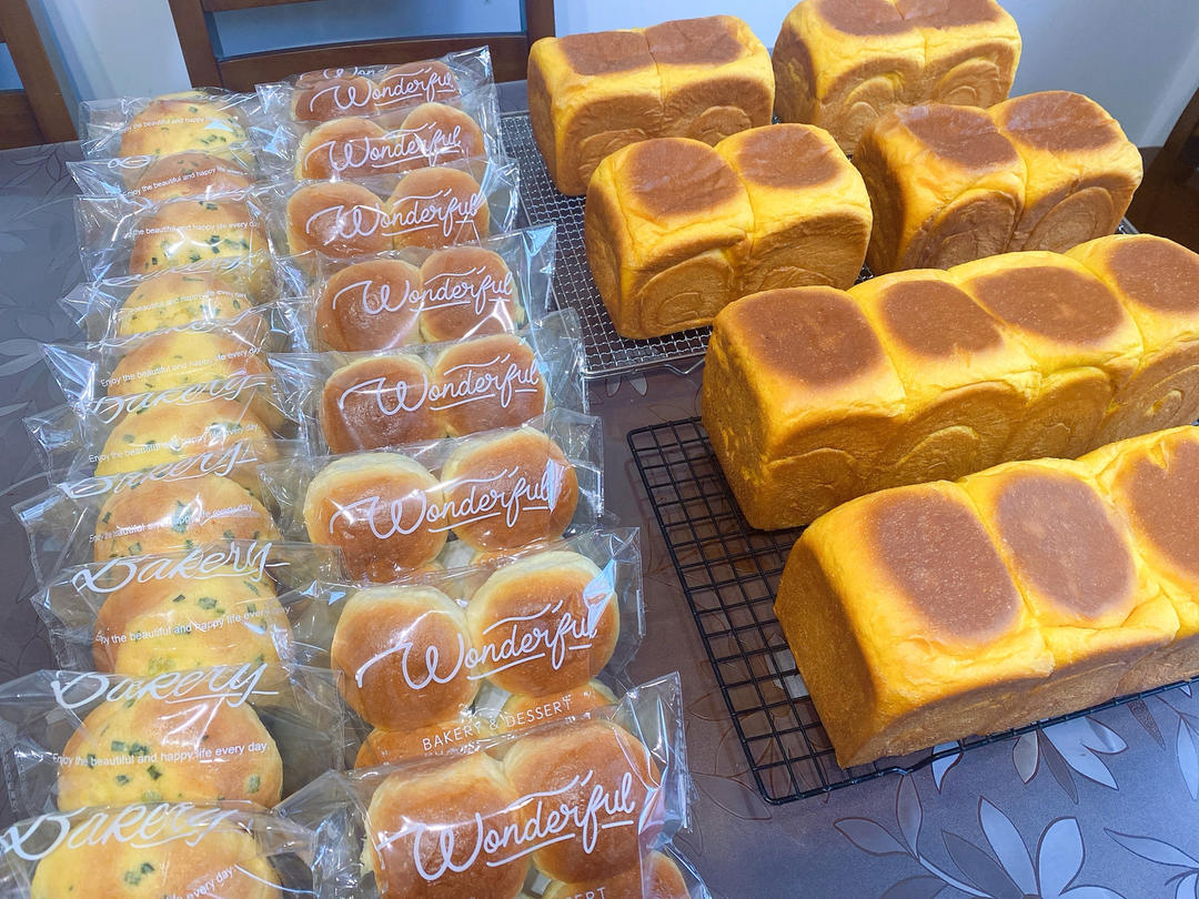 记录个人面包整形*八宝粥吐司（黑米餐包汉堡胚）