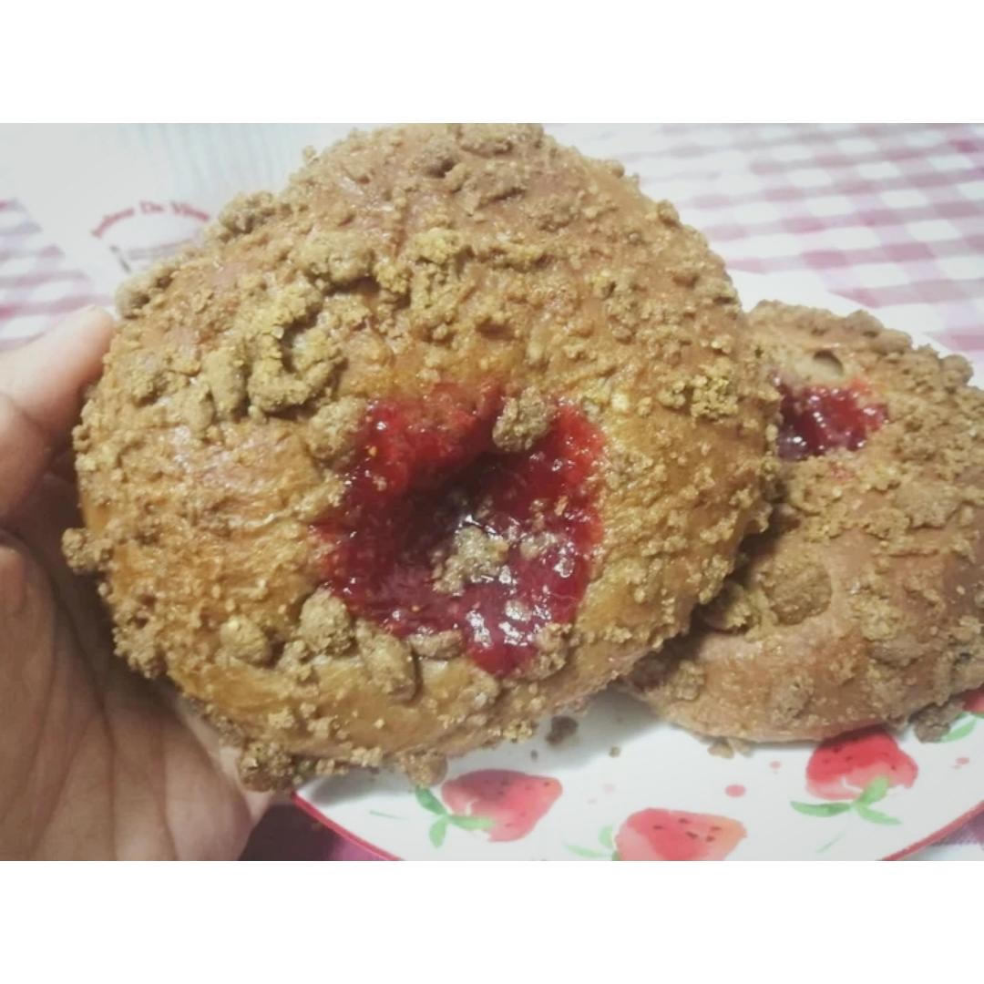 一口爆浆❗️柔软香甜的爆浆蓝莓酥粒面包❗️