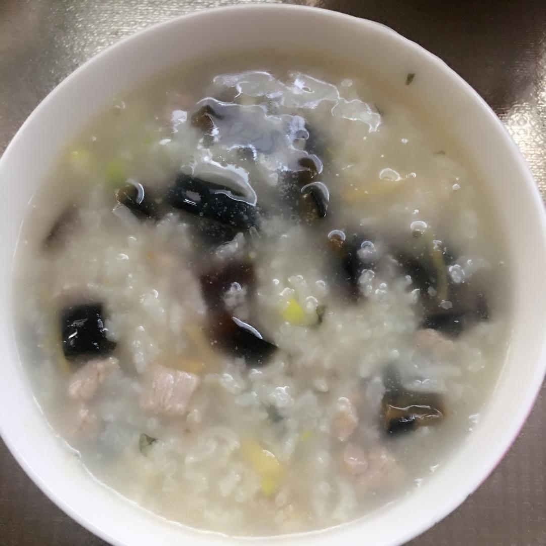 皮蛋瘦肉粥