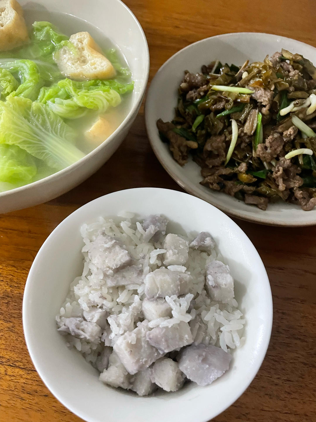 香喷喷的芋头饭💜