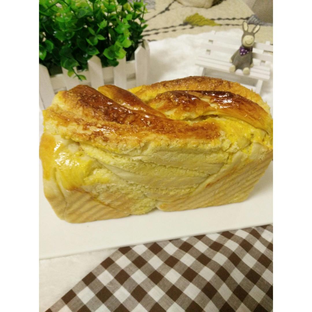 椰蓉吐司面包 Coconut Loaf