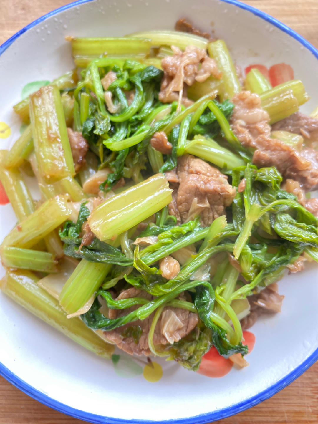 芹菜炒肉丝