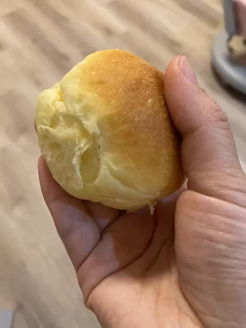 🥛超简单快手，柔软拉丝，一次发酵，牛奶小餐包