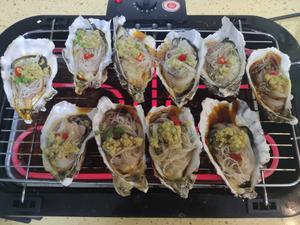 秒杀烧烤店的蒜蓉海蛎子的做法 步骤12