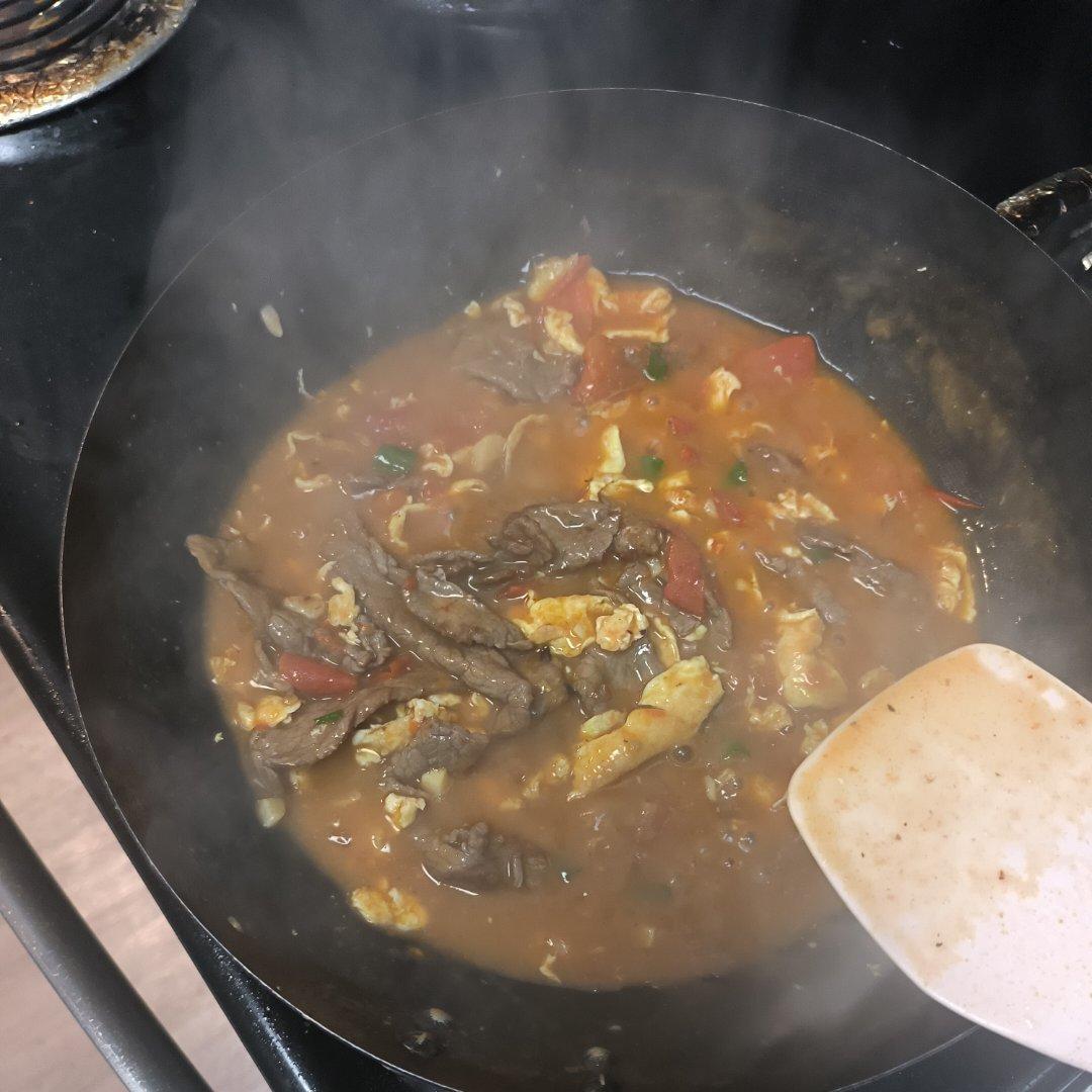 酸甜浓郁～超开胃🔥番茄滑蛋牛肉饭