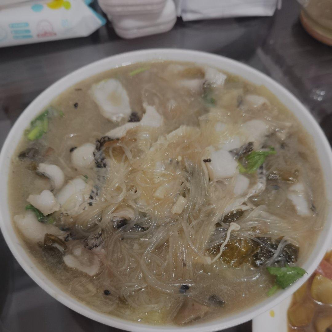 家常酸菜鱼