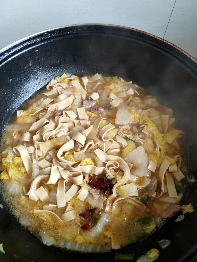 果泥-1做的干豆腐炖白菜