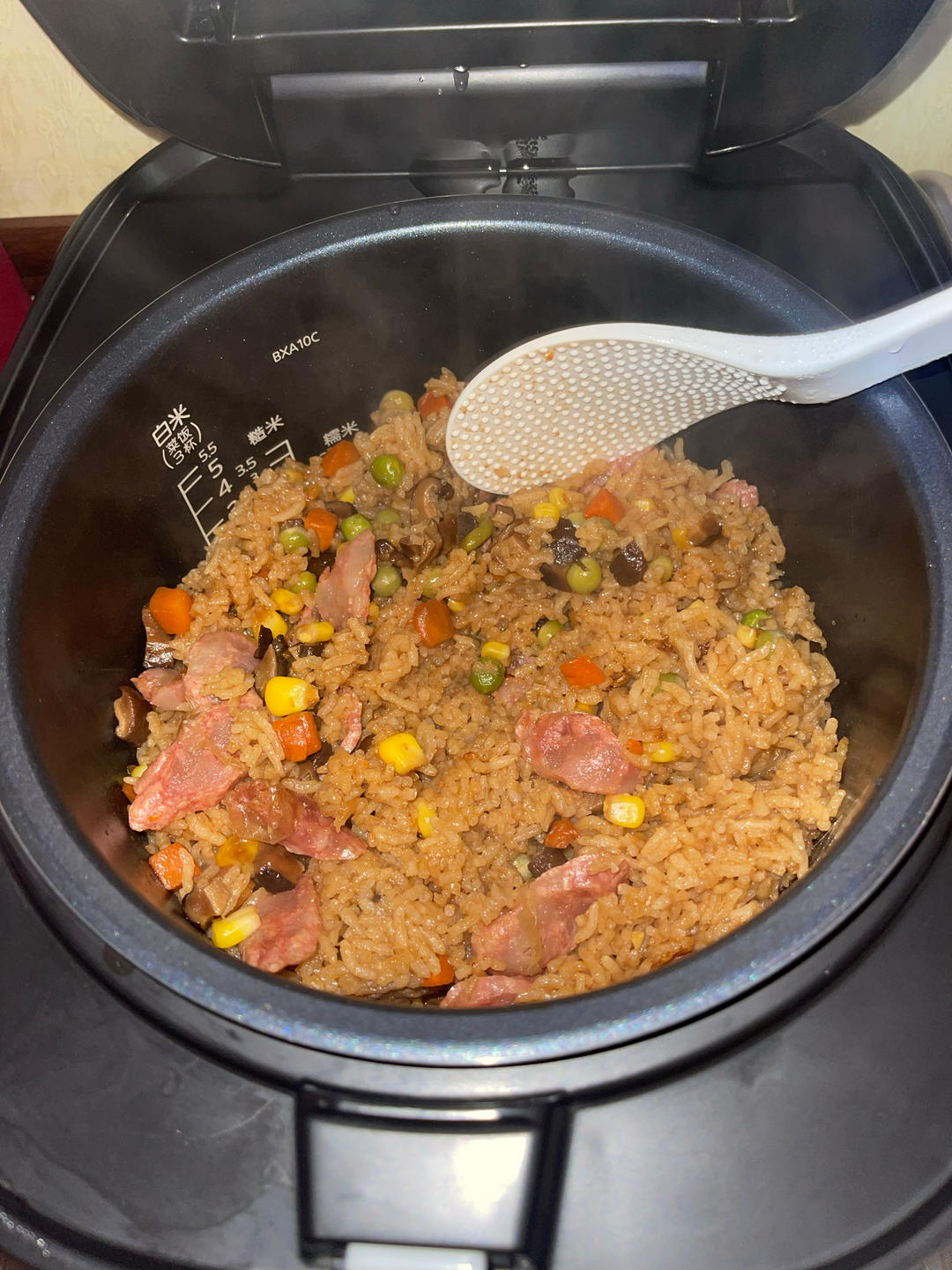 懒人必备～电饭煲腊肠焖饭