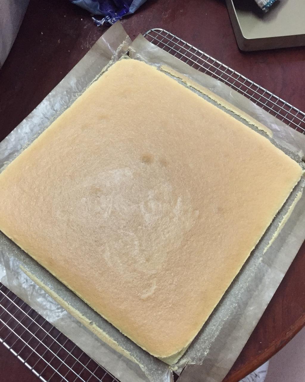 经典小山蛋糕卷
