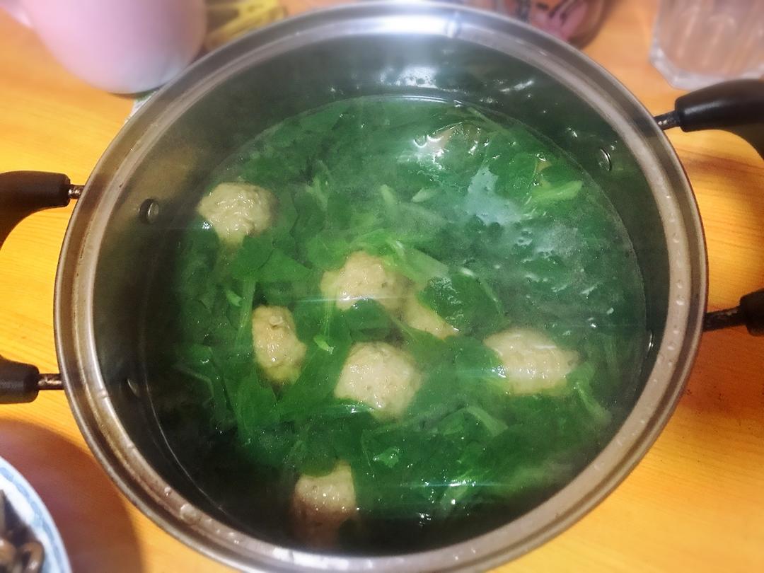 青菜肉丸汤