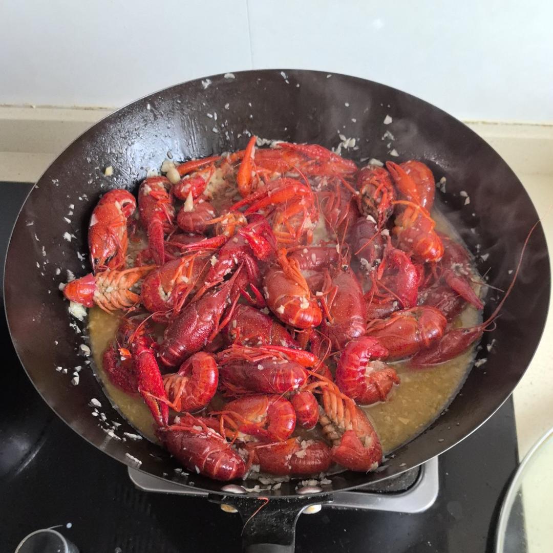蒜泥龙虾