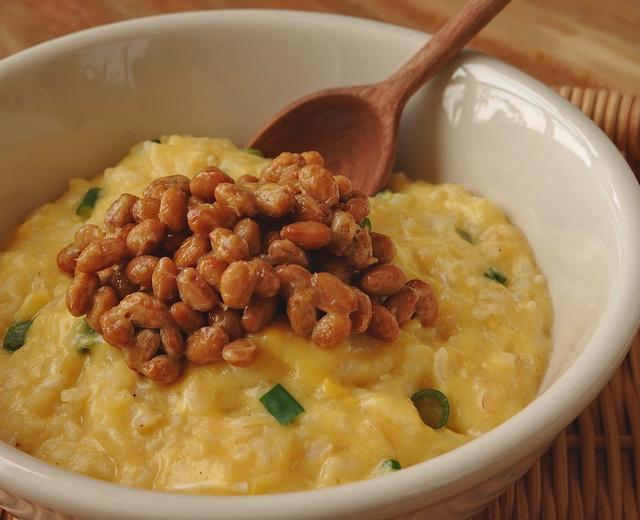 童年回忆的鸡蛋泡饭🥣Egg Porridge的做法