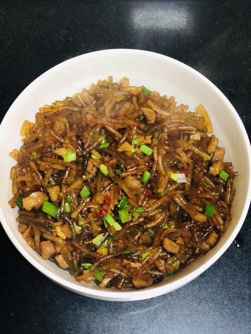 肉末粉丝包