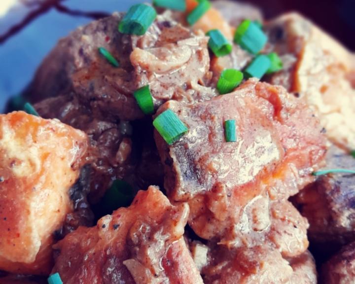 【沙茶板栗鲑鱼】的做法