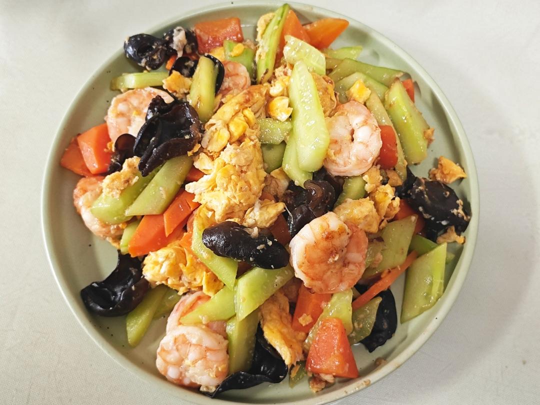 虾仁炒杂锦   什锦虾仁   黄瓜炒虾仁