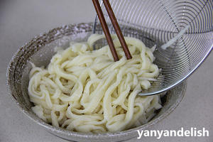 手擀面配鸡蛋酱Hand Make Noodles With Egg Sauce的做法 步骤14