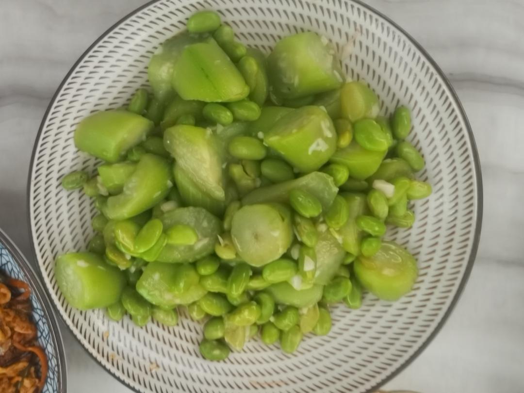 丝瓜毛豆