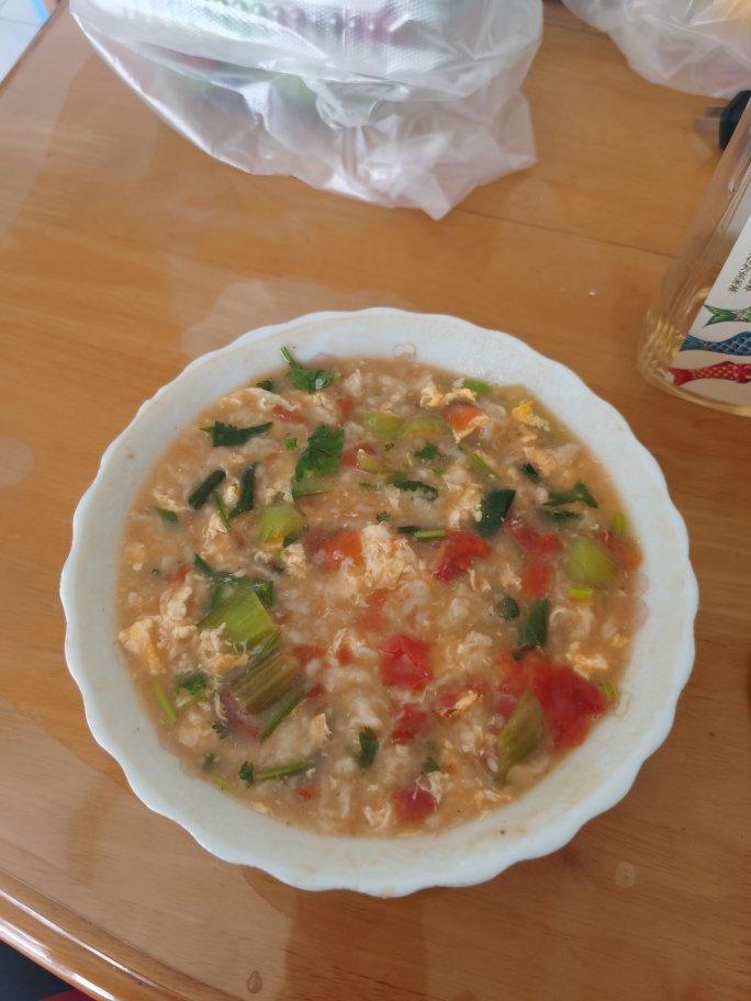 西红柿鸡蛋疙瘩汤