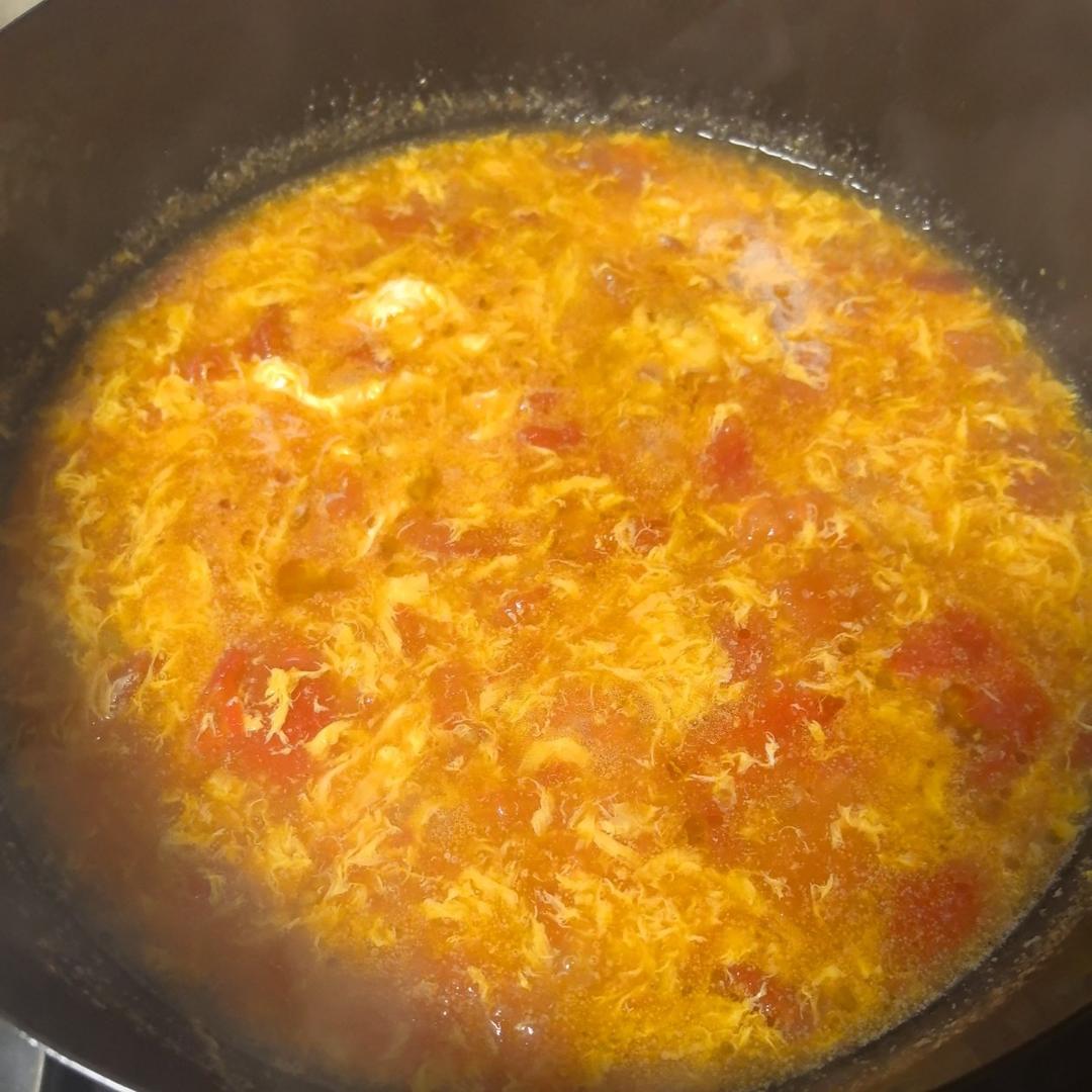 【跟我做不会错】简单又好喝的西红柿鸡蛋汤，家常又营养哦