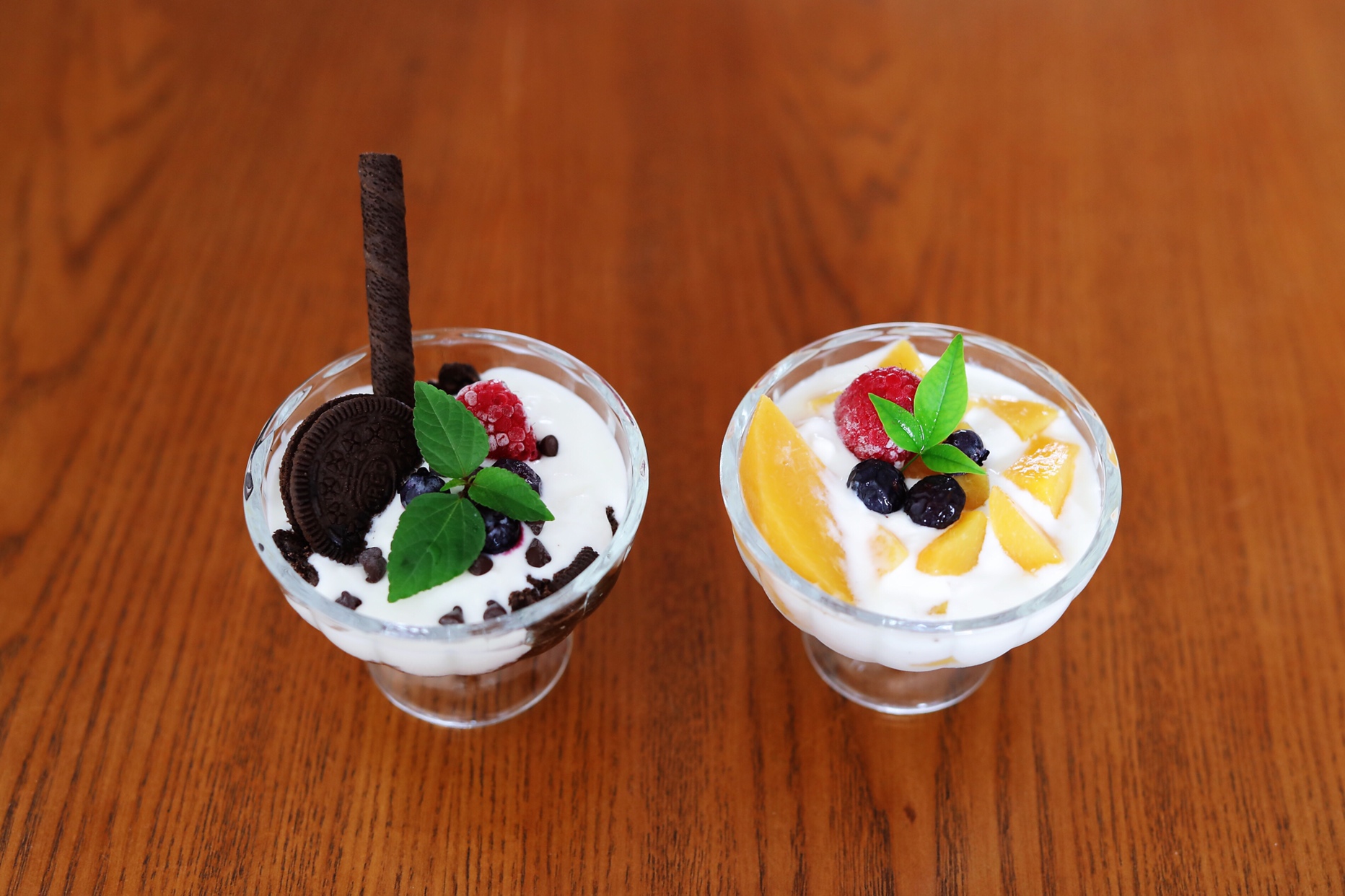 黄桃酸奶&奥利奥巧克力碎酸奶（北鼎烤箱食谱）的做法
