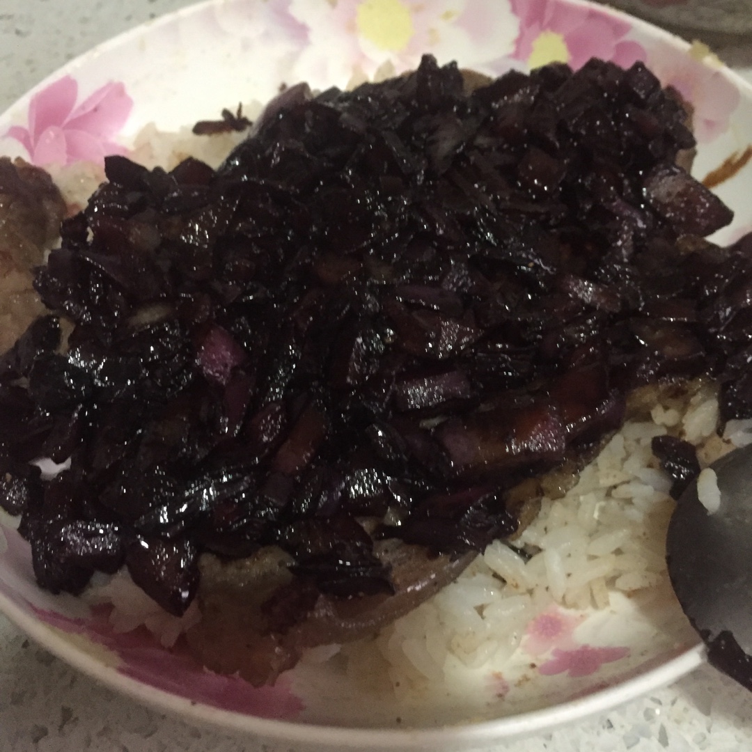 【食戟之灵】夏里亚宾牛排丼