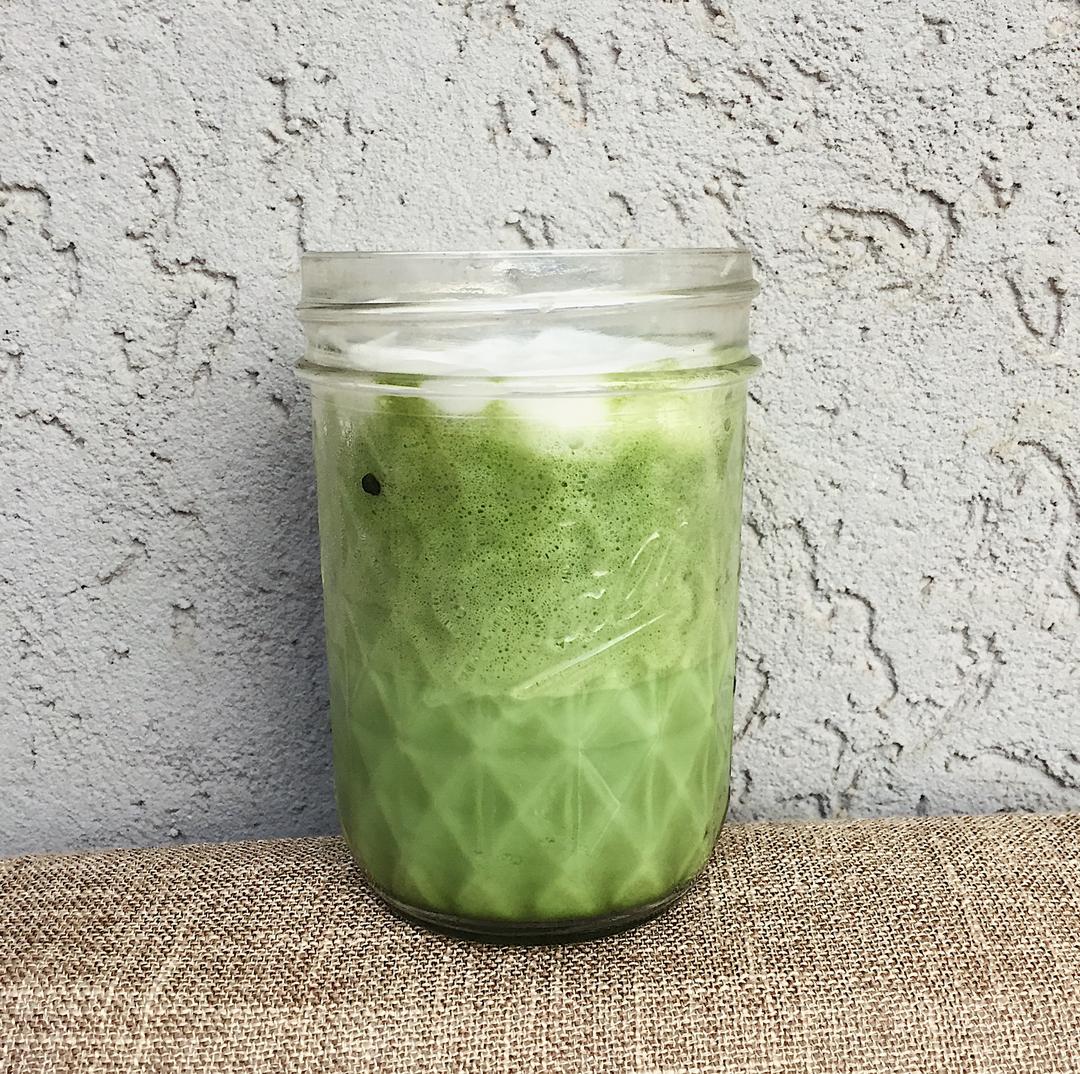 冰抹茶牛奶