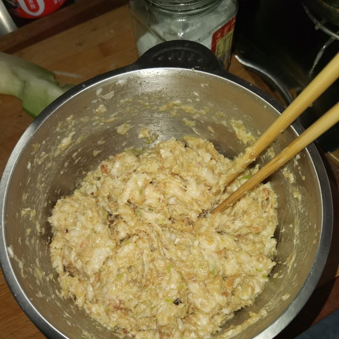青萝卜猪肉饺子