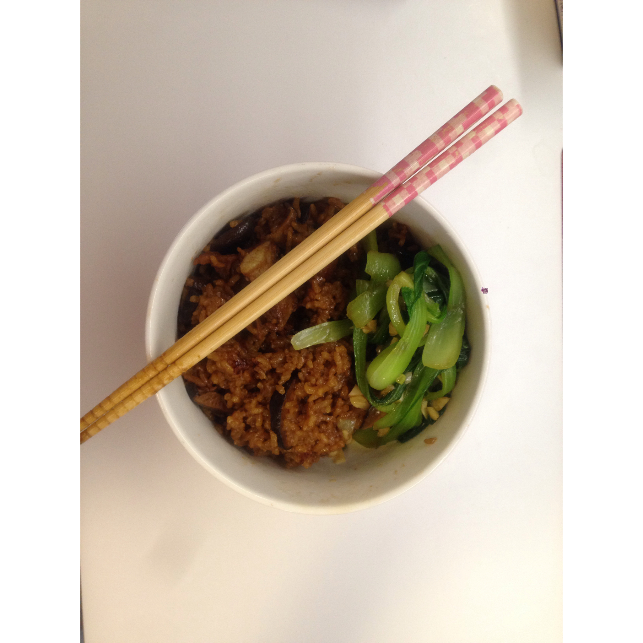 喷香排骨焖饭（爆好吃）