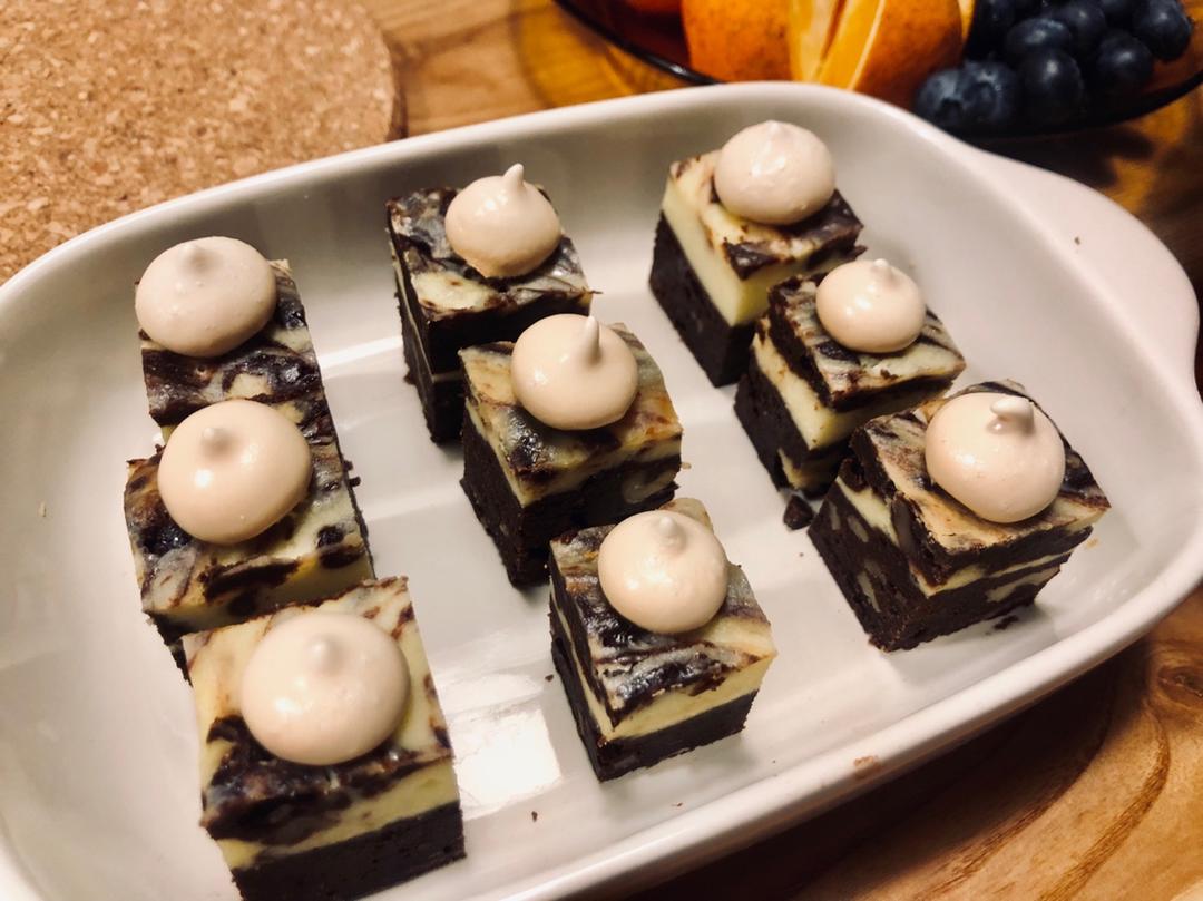 芝士布朗尼蛋糕 Cream Cheese Brownie