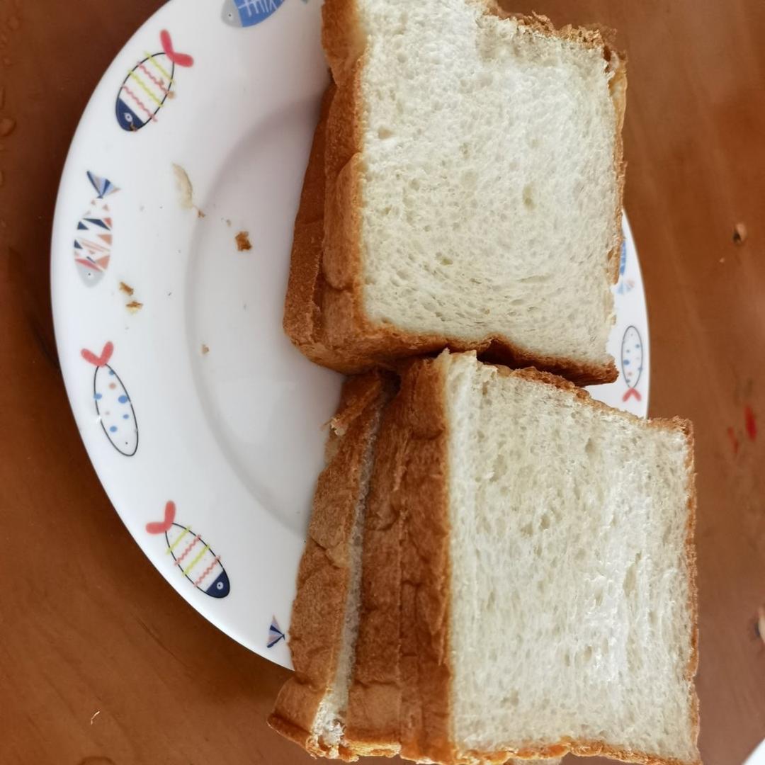 《Tinrry+》软绵绵的白吐司