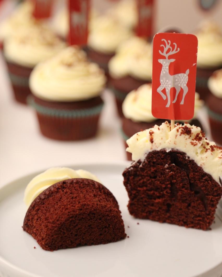 传统红丝绒杯子蛋糕（极软无泡打粉）Red velvet cupcake