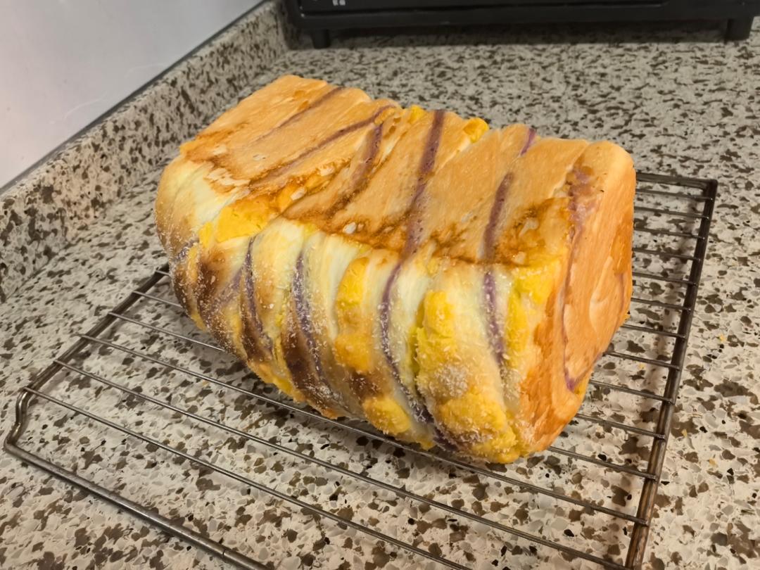 芋泥咸蛋黄吐司｜料多超满足｜神仙搭配