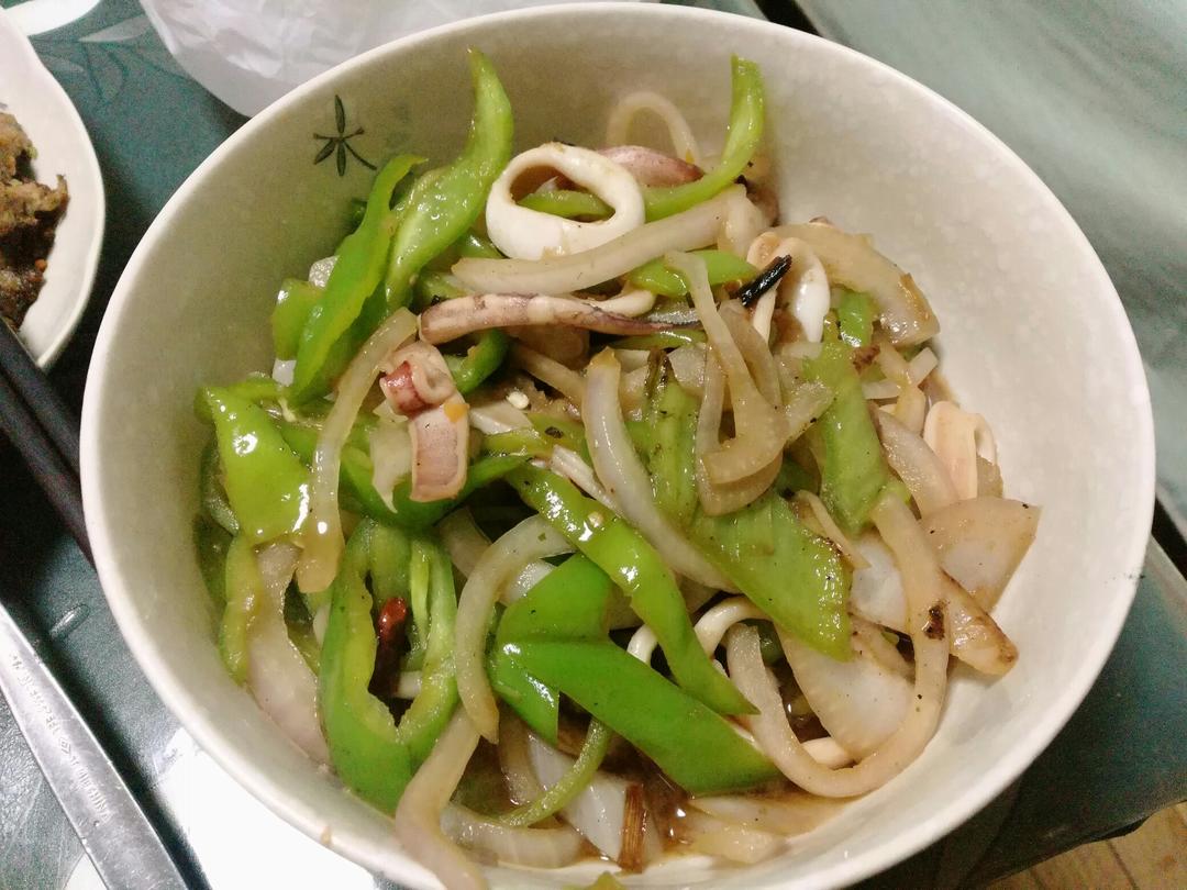 爆炒鱿鱼