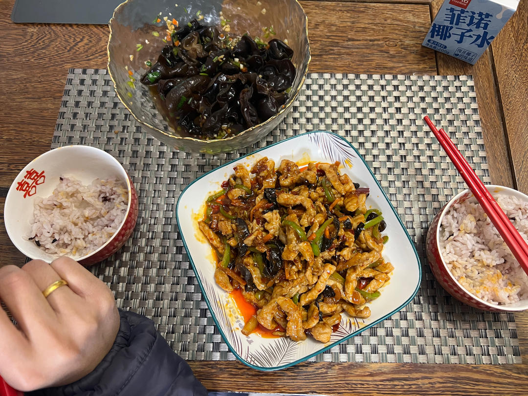 酸甜微辣！川味鱼香肉丝‼️拌饭拌面真绝！