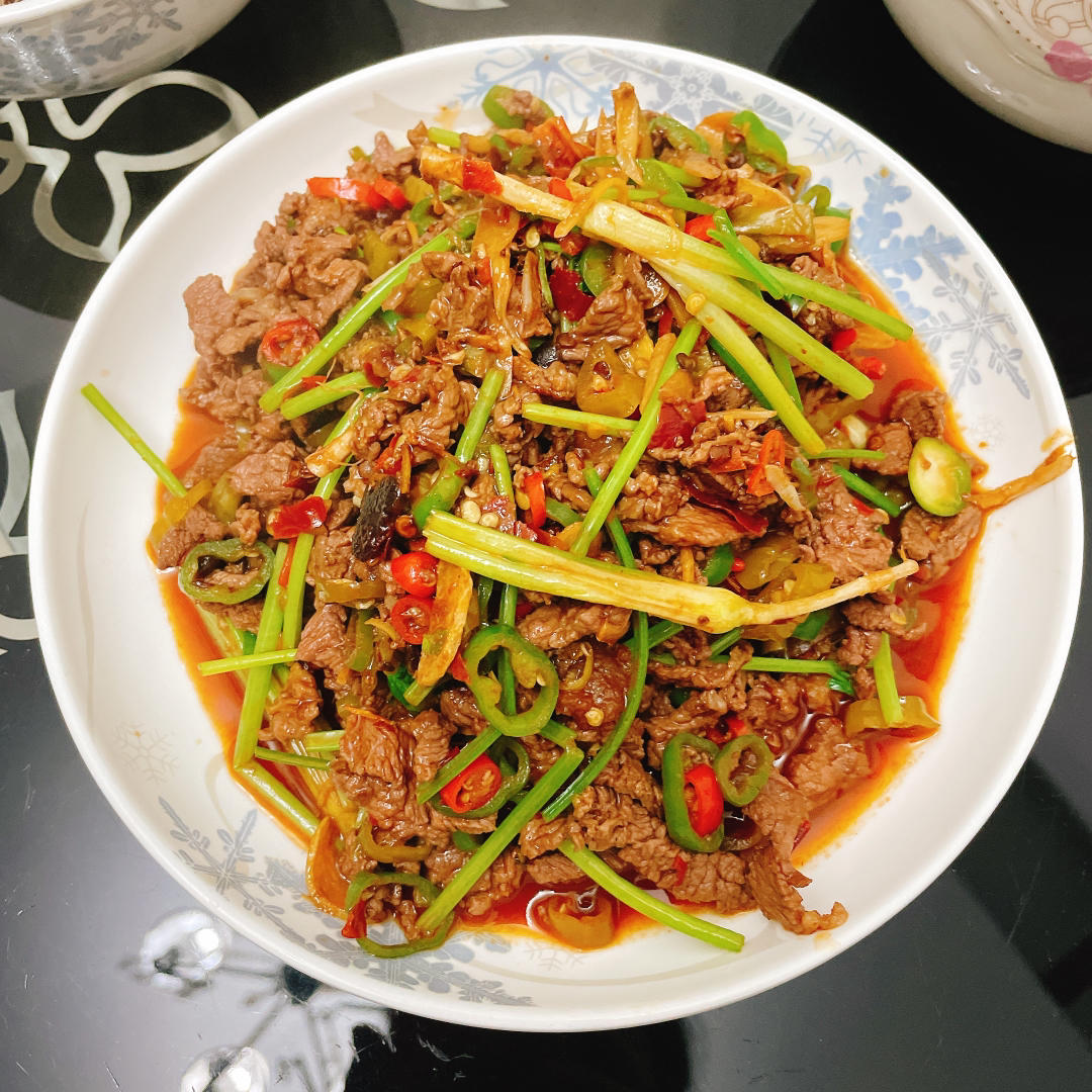 双椒爆驴肉（小炒牛肉）