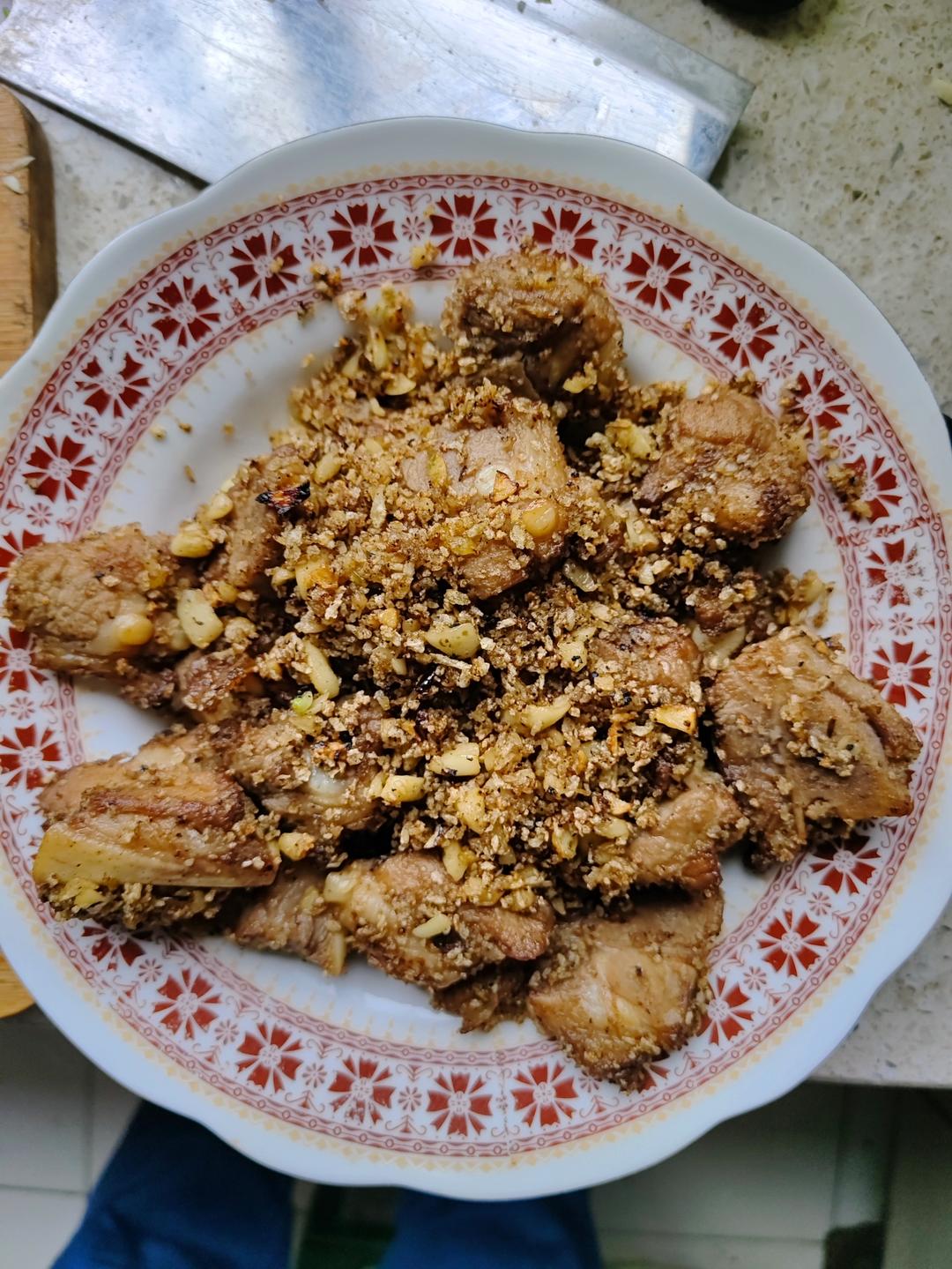 避风塘蒜香排骨