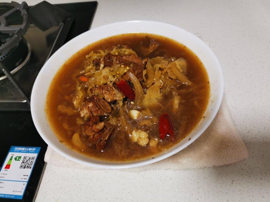 东北酸菜炖排骨