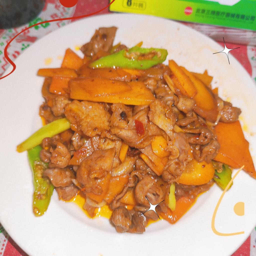 超下饭的胡萝卜炒肉