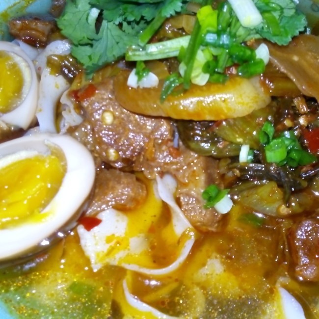 老坛酸菜牛肉面