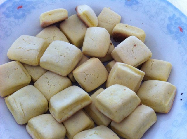 牛奶方块小饼干