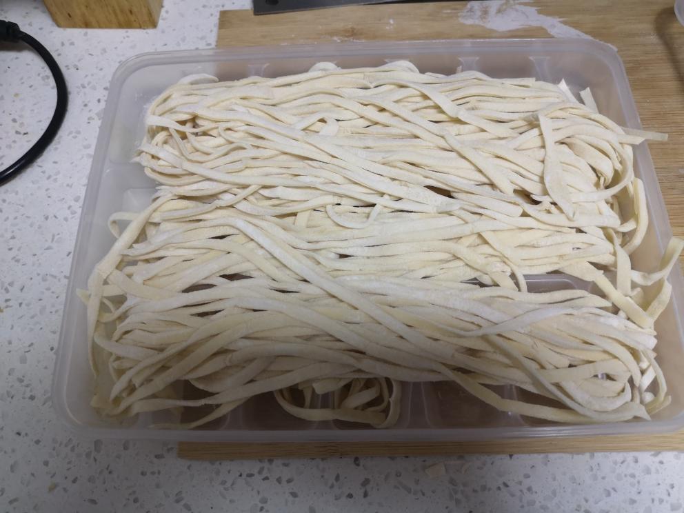 手擀面的做法