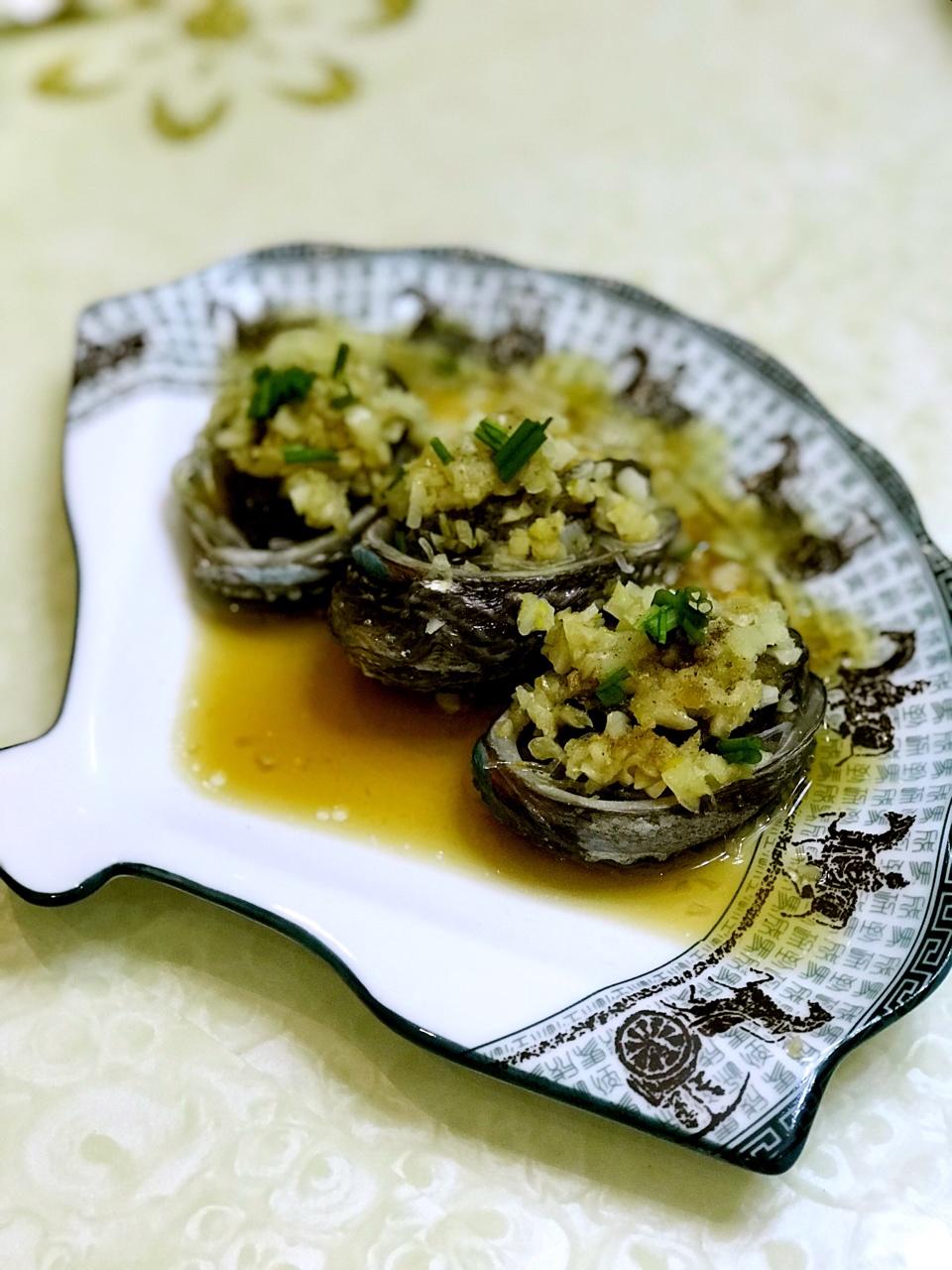 张姐-蒜蓉粉丝蒸鲍鱼