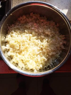 蚶子白菜蒸饺的做法 步骤3