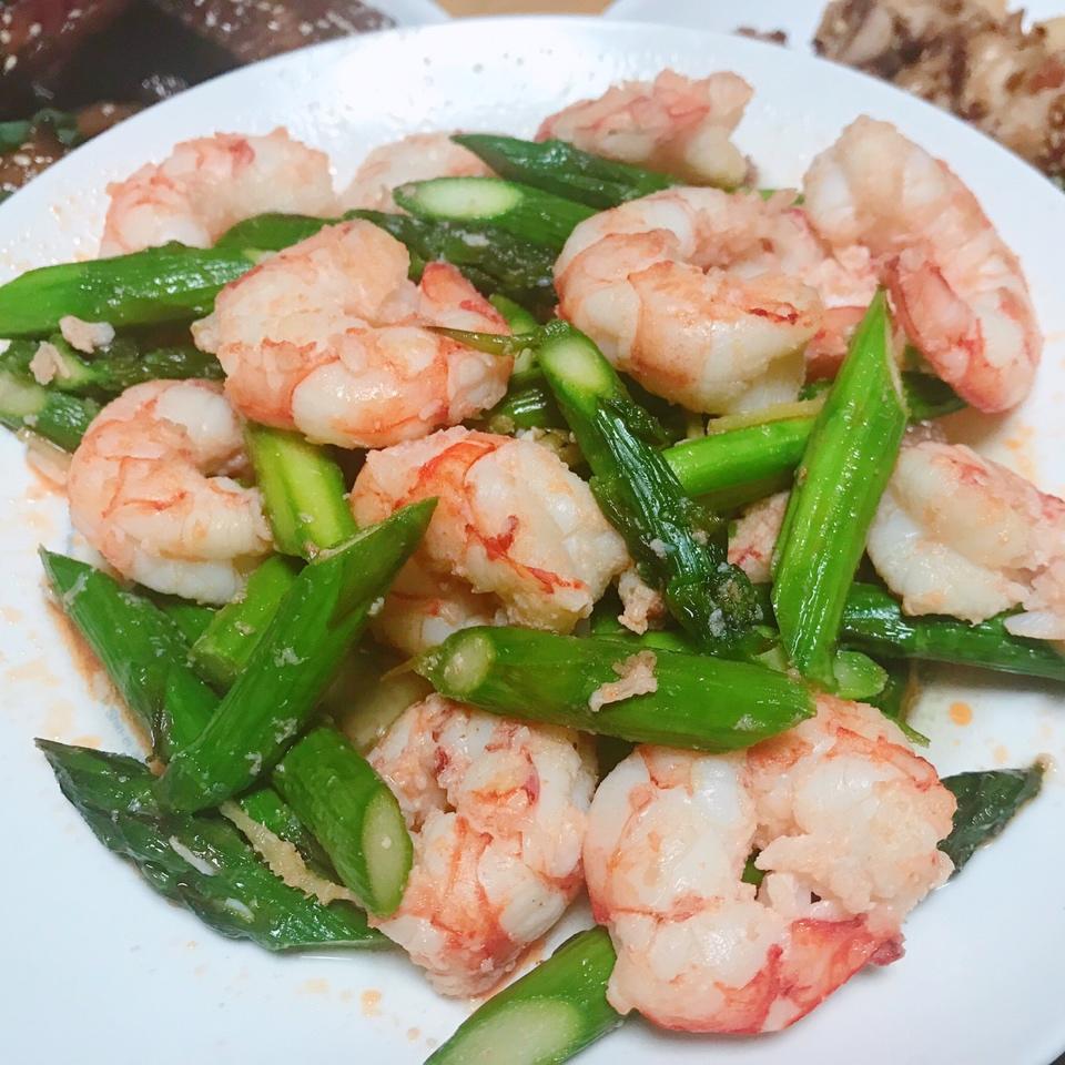 清炒芦笋虾仁