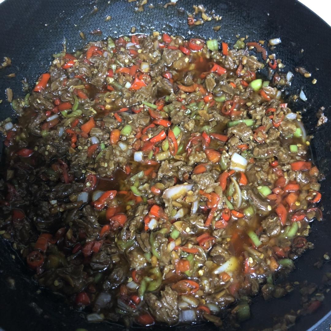 超级下饭的牛肉辣椒酱