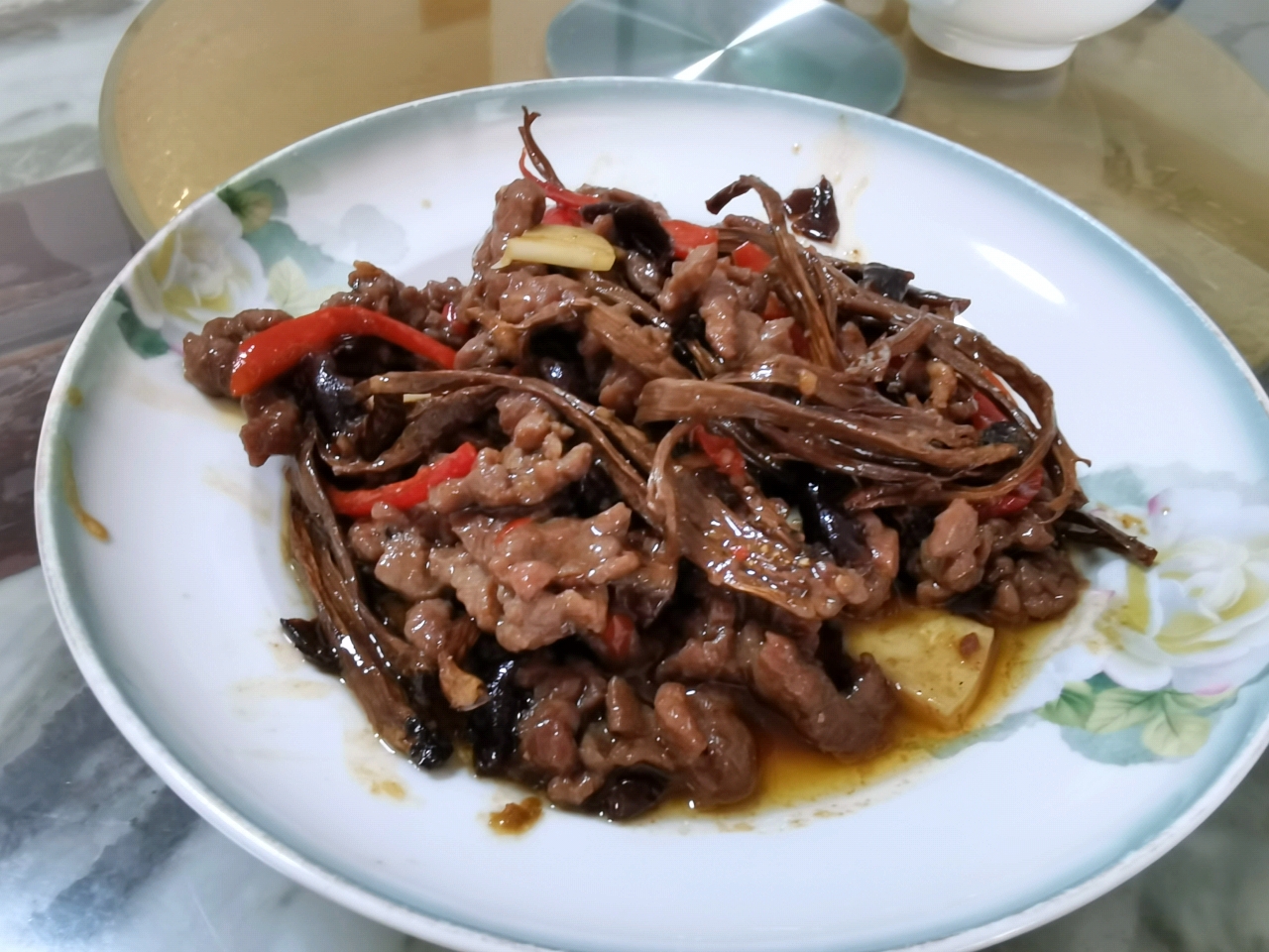 茶树菇炒牛肉